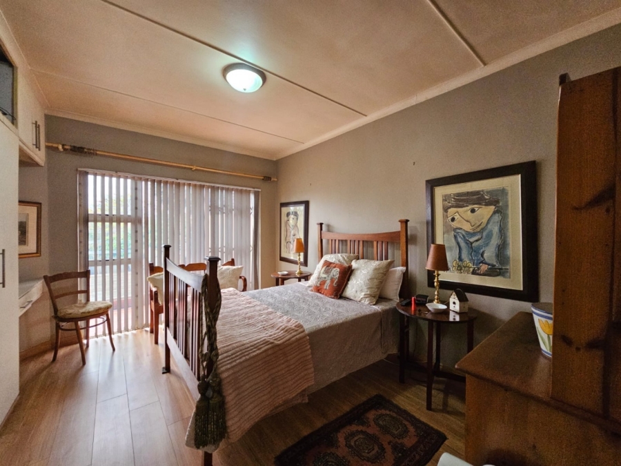 2 Bedroom Property for Sale in Hartenbos Central Western Cape
